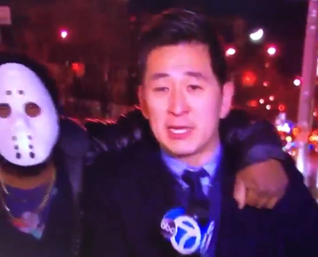 Local New York City reporter shoved by masked man while on air