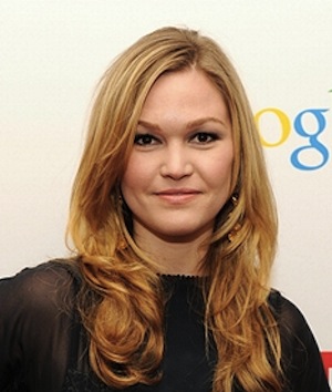 Julia Stiles Joins Mary Pickford Biopic The First