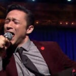 Joseph Gordon Levitt Out Lip Syncs Jimmy Fallon Stephen Merchant With Nicki Minaj S Superbass Video