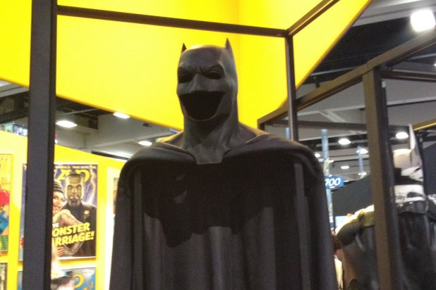 Ben Affleck's Batsuit for 'Batman v Superman: Dawn of Justice' Revealed
