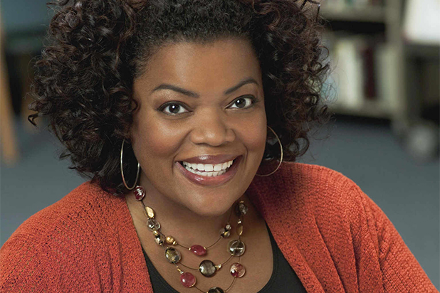 Next photo of Yvette Nicole Brown