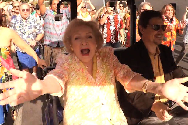 Betty White Gets Epic Birthday Flash Mob Surprise From Hot In Cleveland Team Video 