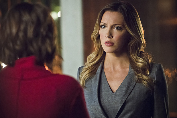 Arrow Katie Cassidy Laurel Lance 3401