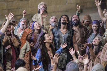 The Dovekeepers Review Cbs Mini Gives Girl Power Twist To Biblical Era Soap Opera