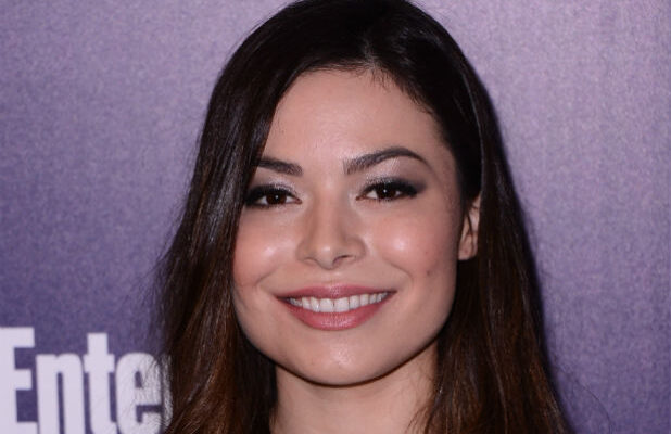 Miranda Cosgrove Talks Filming That Gory Scene In 3022