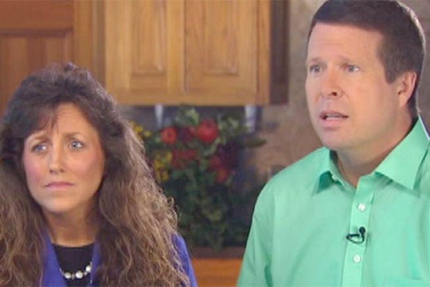 Duggar Parents Defend Handling Of Son's Molestation Scandal (video 