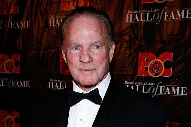 Frank Gifford, NFL Hall of Famer and 'MNF' star, dies at 84 