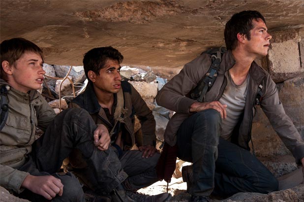 Cote De Pablo Porn Captions - Maze Runner: The Scorch Trials' Review: Dylan O'Brien Returns in Dull,  Cobbled-Together YA Apocalypse