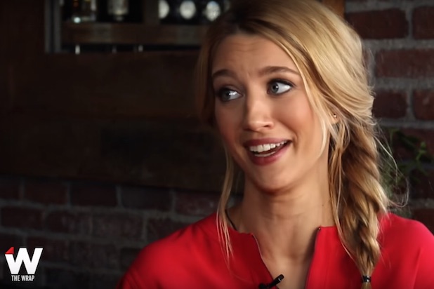 Jane The Virgin Star Yael Grobglas On Working With Britney Spears I