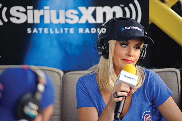 Jenny Mccarthy Sexy - Jenny McCarthy Rips Charlie Sheen HIV Secret as Hollywood 'Double Standard'