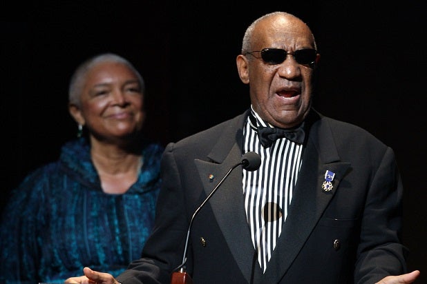 Bill Cosby's Lawyers Try to Shut Down Wife's Deposition