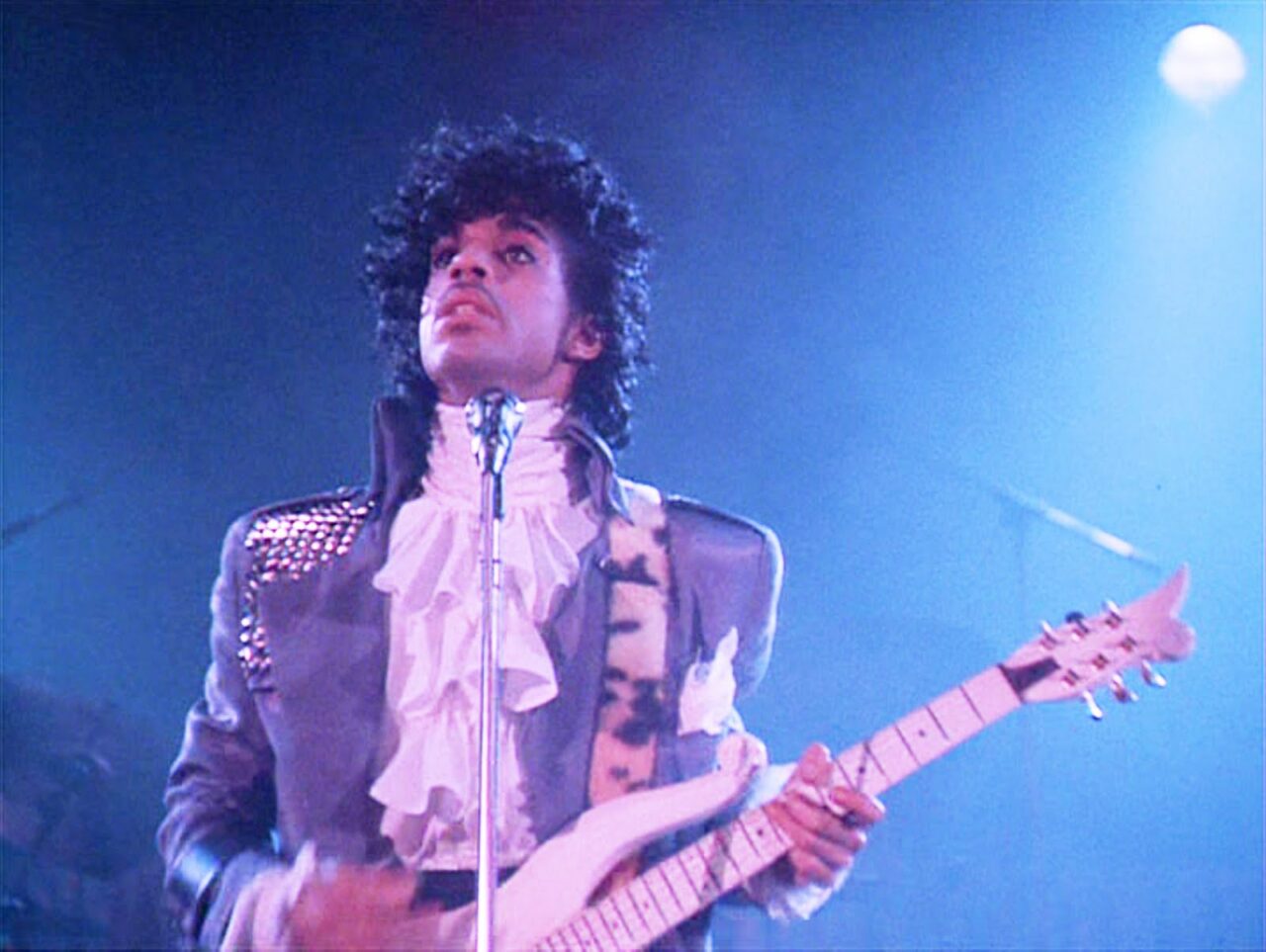 Prince - Purple Rain live at Super Bowl XLI HD 