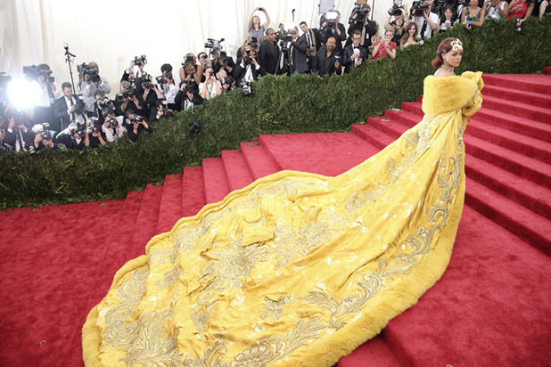 12 All-Time Most Outrageous Met Gala Fashion Moments (Photos)