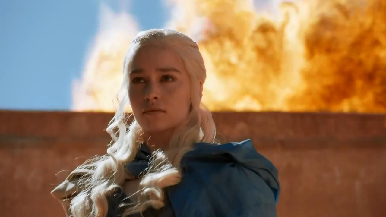 Game Of Thrones Daenerys Targaryen S 11 Most Fiery Moments Photos