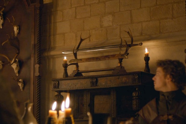 618px x 412px - Game of Thrones': Every Valyrian Steel Sword We Know Of