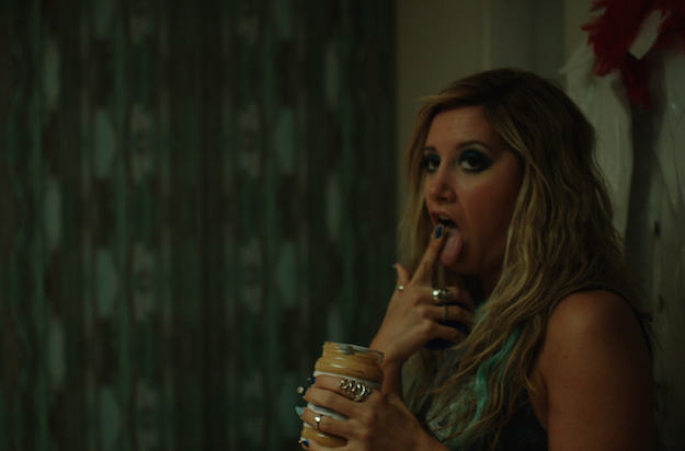 See Ashley Tisdale, Janet Montgomery Play Call Girls in Amateur Night (Exclusive Photos) image