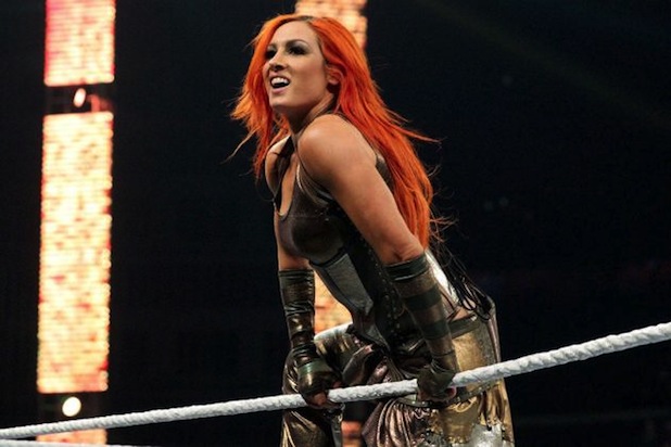 618px x 412px - WWE 'SmackDown Live' Champ Becky Lynch Out of 'Survivor Series'