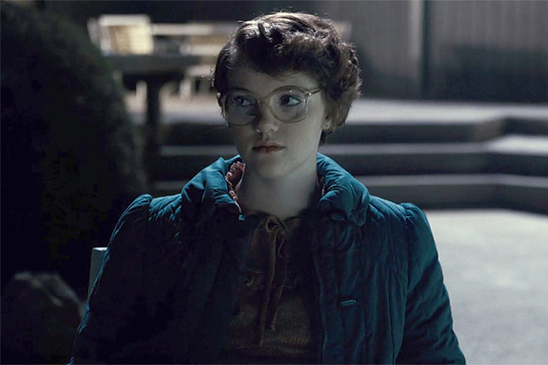 Shannon Purser storms Stranger Things Comic-Con panel for Barb