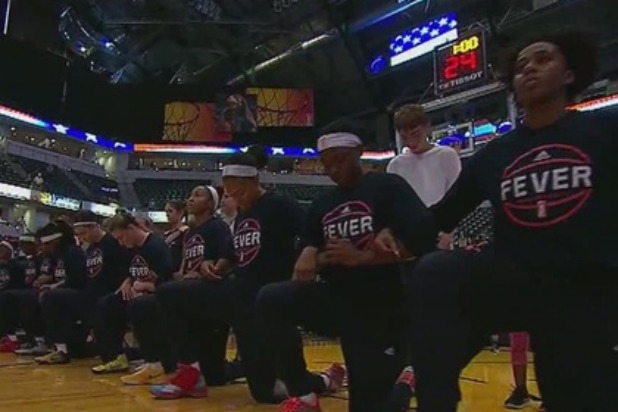 Entire Wnba Team Kneels For National Anthem Before Playoff Game