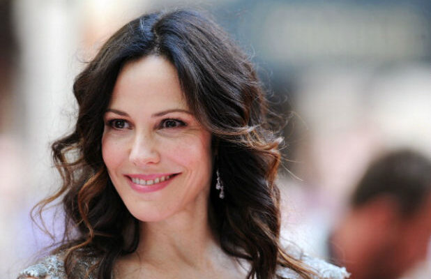 Billions Season 2 Casts Mary Louise Parker In Guest Role