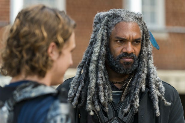 'Walking Dead' Star Breaks Down Ezekiel's 'Hard Choice' in Push Towards ...