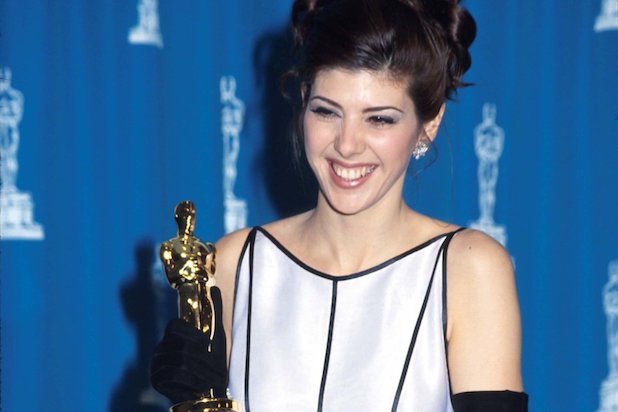 618px x 412px - Marisa Tomei Oscar Dispute: Inside the Conspiracy Theory 25 Years Later