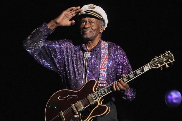 Hollywood Reacts to Death of Chuck Berry: 'This Breaks My Heart'