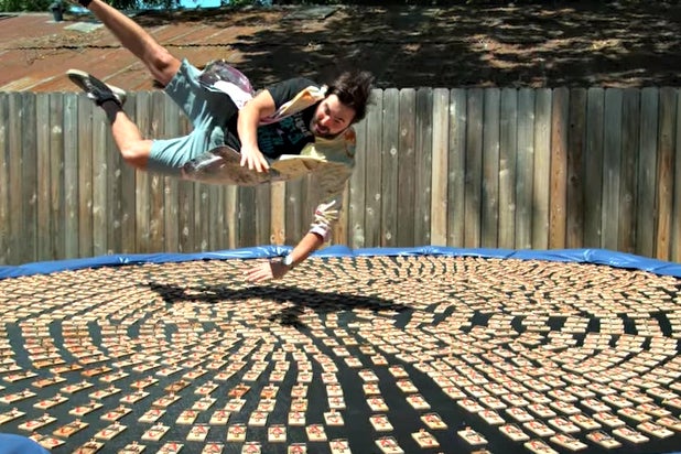 Watch This Idiot Dive Into 1 000 Mousetraps In Super Slow Motion Video