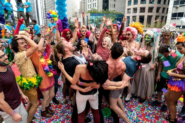 Carnival Tv Show Porn - Sense8': Porn Site Says Wachowskis 'Intrigued' by Pitch for Sexier Season 3