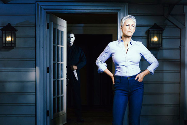 Lake Powell Swinger Party Naked - Jamie Lee Curtis Embraces Fan Who Says Her 'Halloween ...
