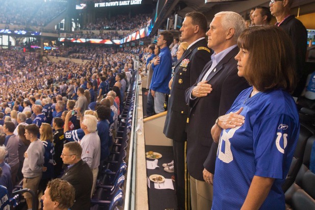 Freedom Wars Porn - Mike Pence Leaves NFL Game Because Players Knelt During ...