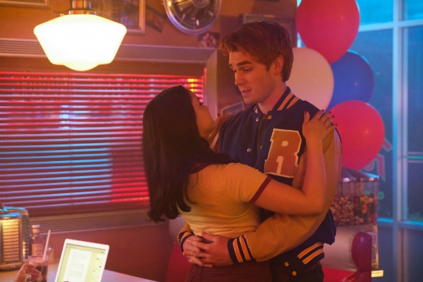 'Riverdale': Yes, That Was a 'Zodiac' Homage at the End of ...