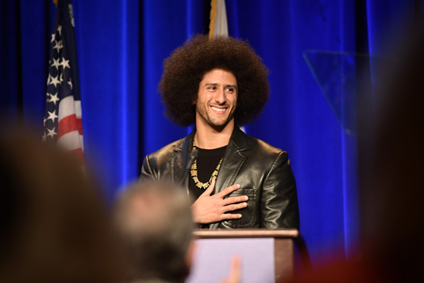 Colin Kaepernick joins Medium's board of directors, will write about race  and civil rights issues - ABC News