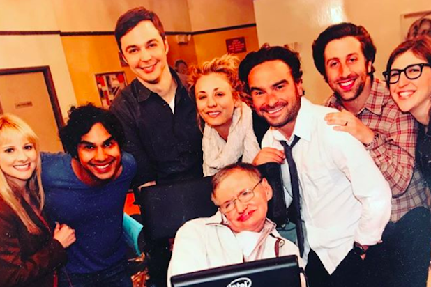 618px x 412px - Big Bang Theory' Cast Remembers Stephen Hawking: 'Thank You ...