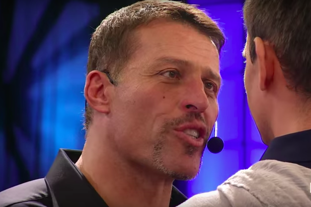 618px x 412px - Tony Robbins Dragged Over MeToo Comments: 'Biggest Pile of ...