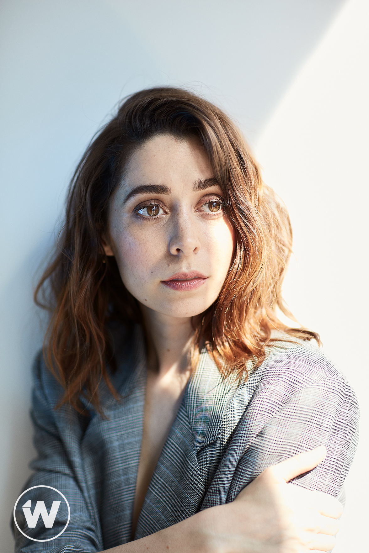 Cristin Milioti beach