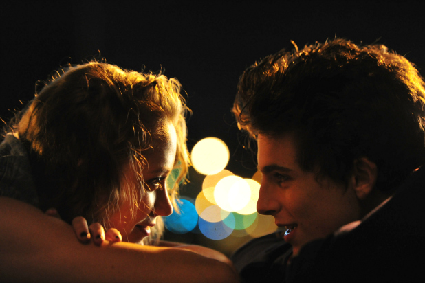 618px x 412px - Hot Summer Nights' Film Review: TimothÃ©e Chalamet Sweats Through ...