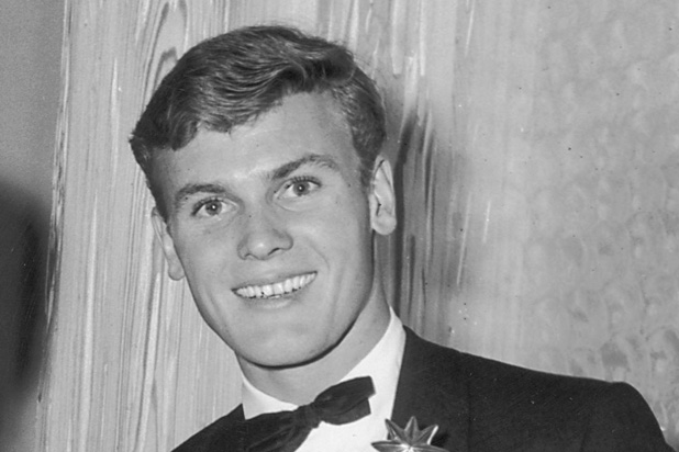 618px x 412px - Tab Hunter, Actor and '50s Hollywood Golden Boy, Dies at 86