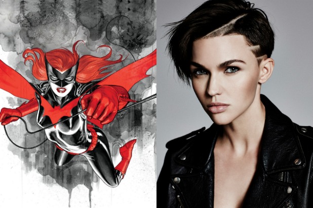 618px x 412px - Batwoman': First Look at Ruby Rose's Superhero Costume (Photo)