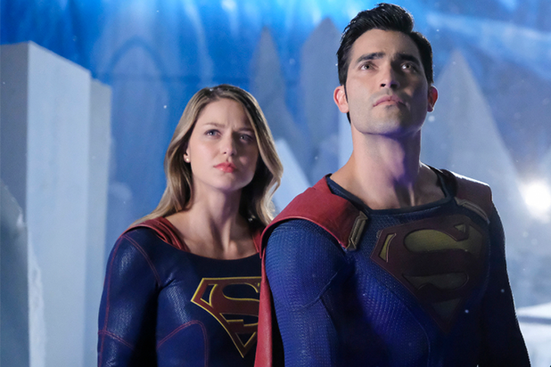 Lois Lane And Supergirl Porn - Melissa Benoist Teases the Arrival of Lois Lane to ...