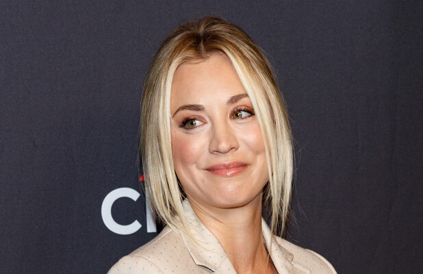 618px x 400px - Big Bang Theory' Star Kaley Cuoco Artfully Ignores Her Director in  Behind-the-Scenes Pics (Photos)