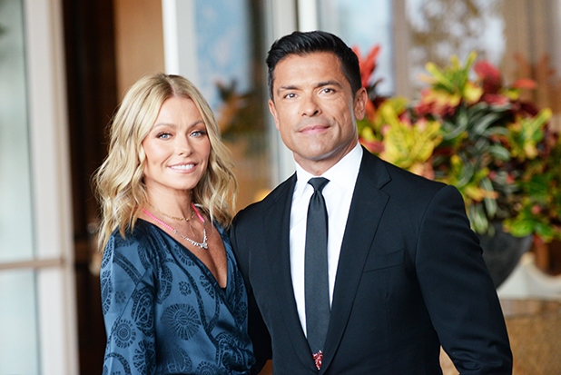 Vintage Black Porn Stars Elaine Collins - Kelly Ripa to Guest-Star as Husband Mark Consuelos's ...