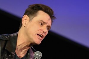 Jim Carrey Sees Red Over Migrant Child's Death At Southern Border