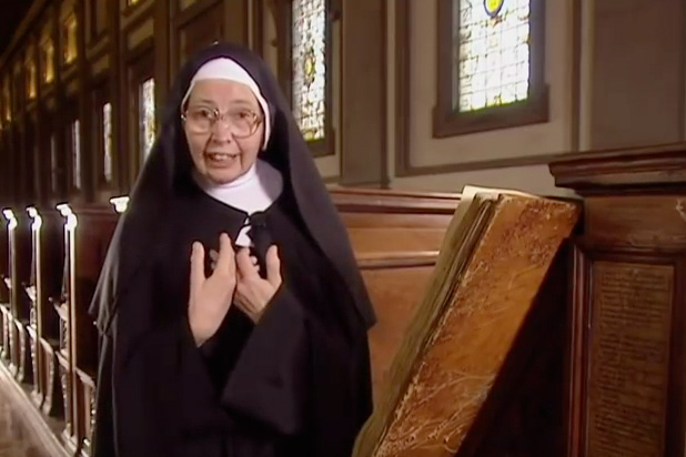 Sister Wendy Beckett, Art Historian and Unlikely TV Star, Dies at 88
