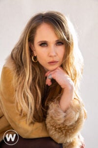 Next photo of Juno Temple