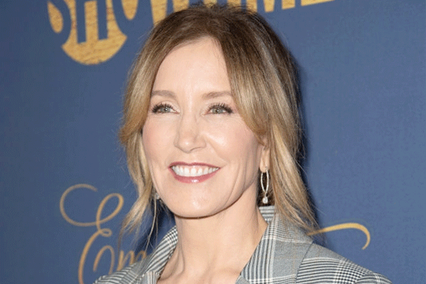 Felicity Huffman Should Serve One Month In Jail For College Admissions 6898