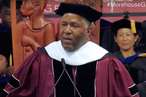 Billionaire Robert Smith Surprises Morehouse College Grads by Paying ...