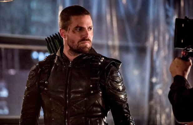 Cherish Fashio Model 5 - Arrow' Final Season to Take Place in Earth-1 Timeline