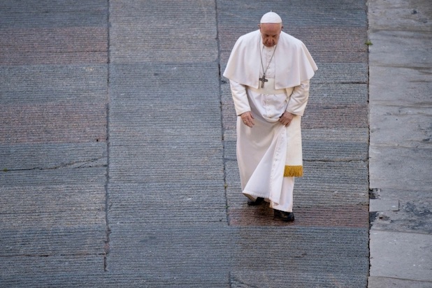 Pope Francis Vs Donald Trump All The Pontiff S Veiled