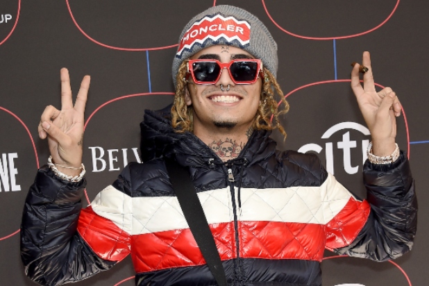 Lil Pump Banned From Jetblue After Refusing To Wear A Mask 